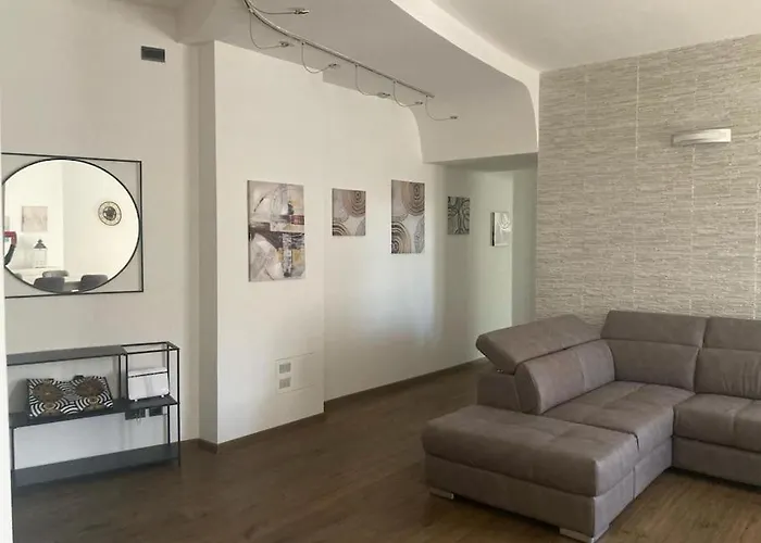 Bellissimo Appartamento- Metro Battistini - Vaticano - 120mq Apartment